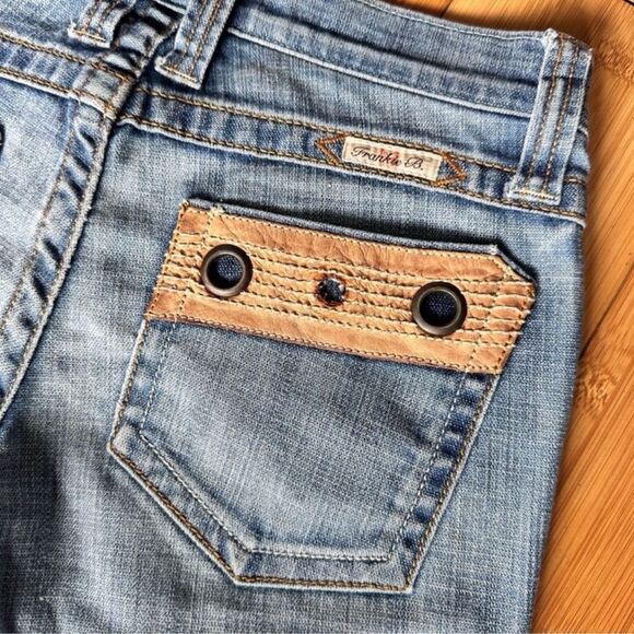 Frankie B. Vintage Light Blue Jeans with Tan Accents - Picture 3 of 8